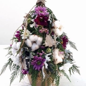 Christmas tree collected from canadian blue spruce, arborvitae, Christmas decorations, cotton, dried flowers.
