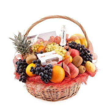 Gift basket contains white or sparkling wine, sweets and fruits.